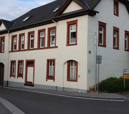 Ferienwohnung Meuser Traben-Trarbach Exterior photo